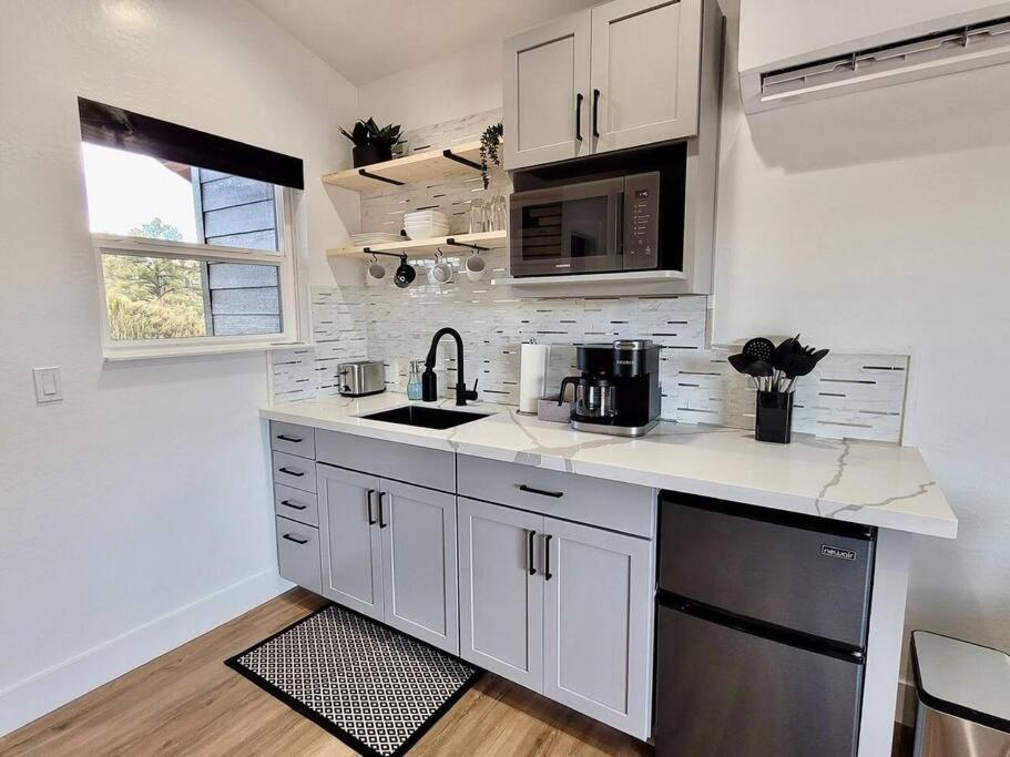 Villa Penthouse At Meadow View!