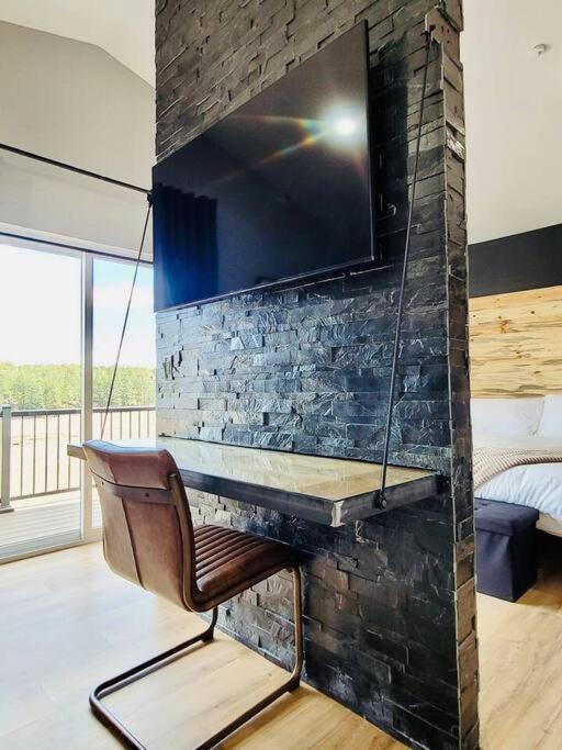Penthouse At Meadow View! Villa